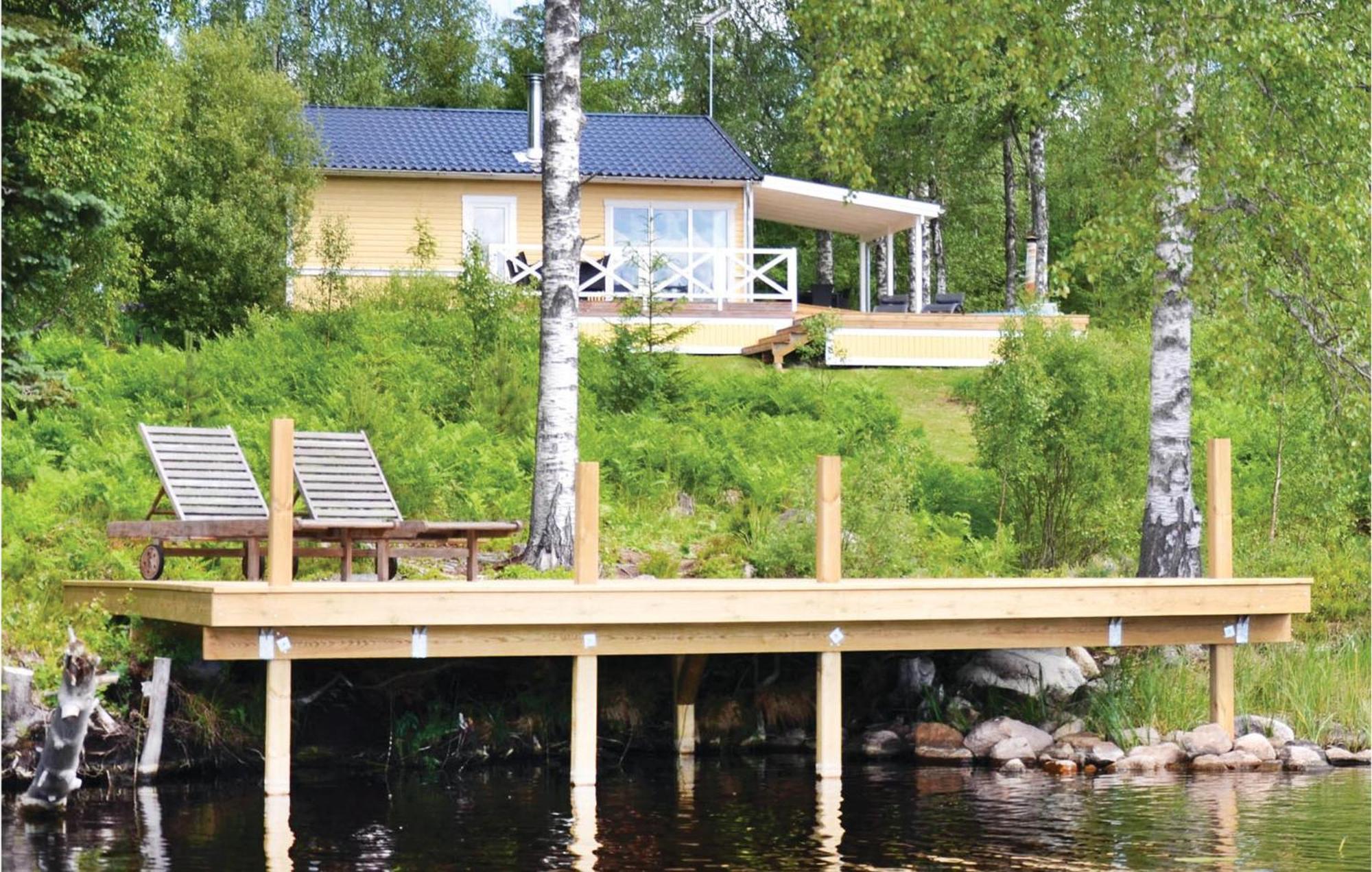 Nice Home In Sunne With Jacuzzi Alvsatern Exterior photo